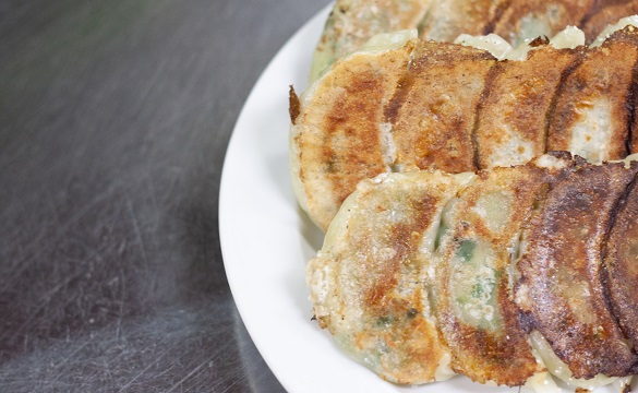 ラーセン餃子の「商品紹介」